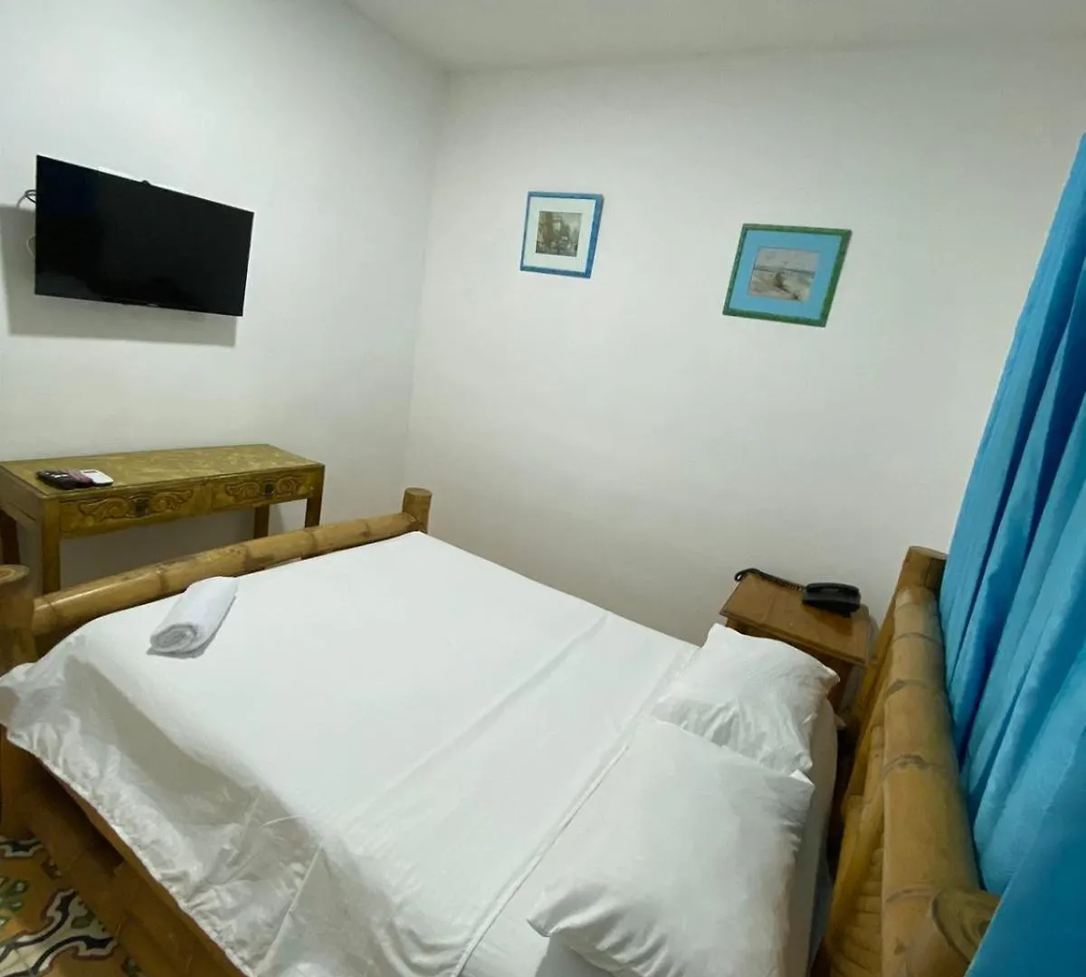 Guest house Habitaciones Independientes Con Bano Privado #8 Cartagena